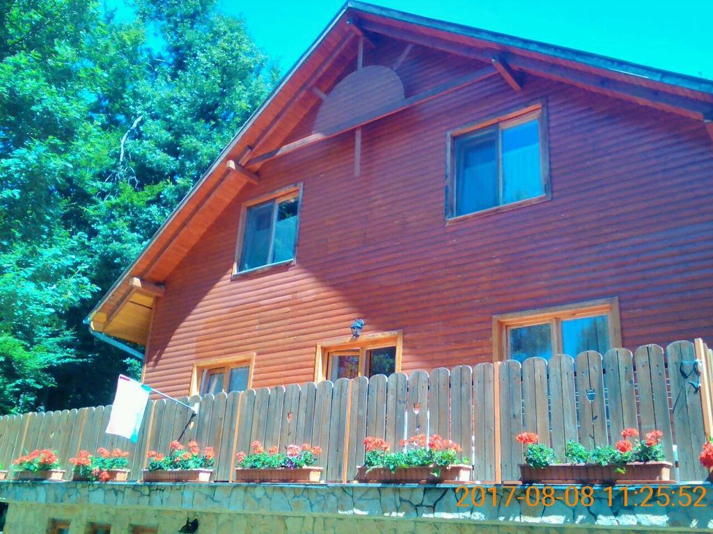 Dobogoko Vendeghaz Hotel Екстериор снимка