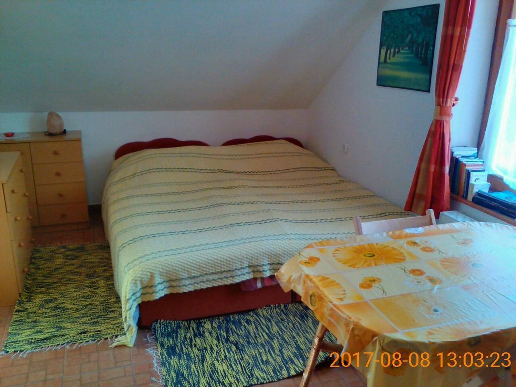 Dobogoko Vendeghaz Hotel Екстериор снимка